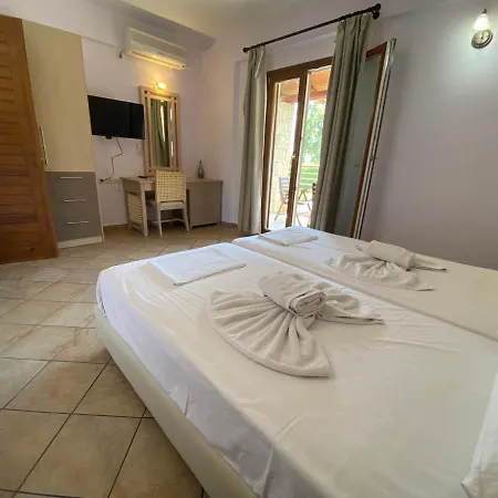 Dalouda Apartment Parga Exterior photo