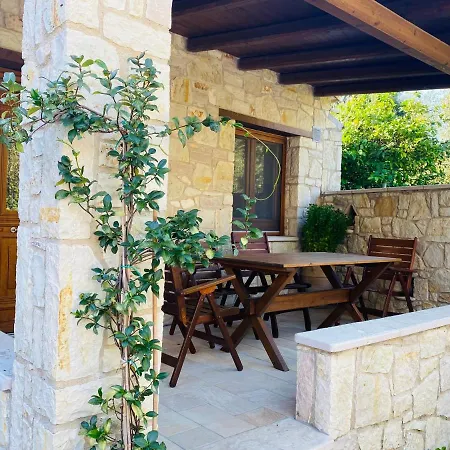 Dalouda Apartment Parga Exterior photo