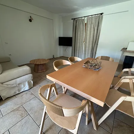 Dalouda Apartment Parga Exterior photo